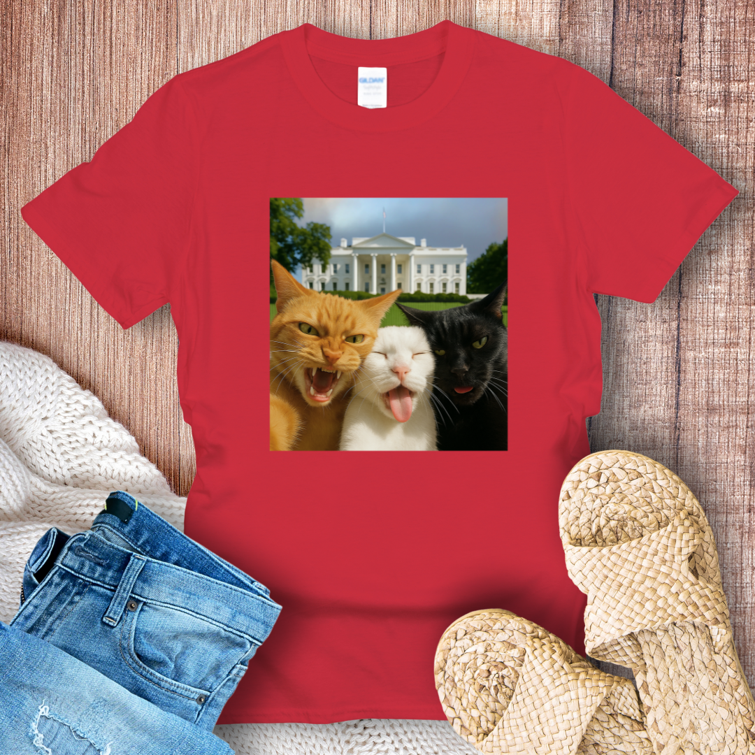 Selfie Cats at the White House T-shirt
