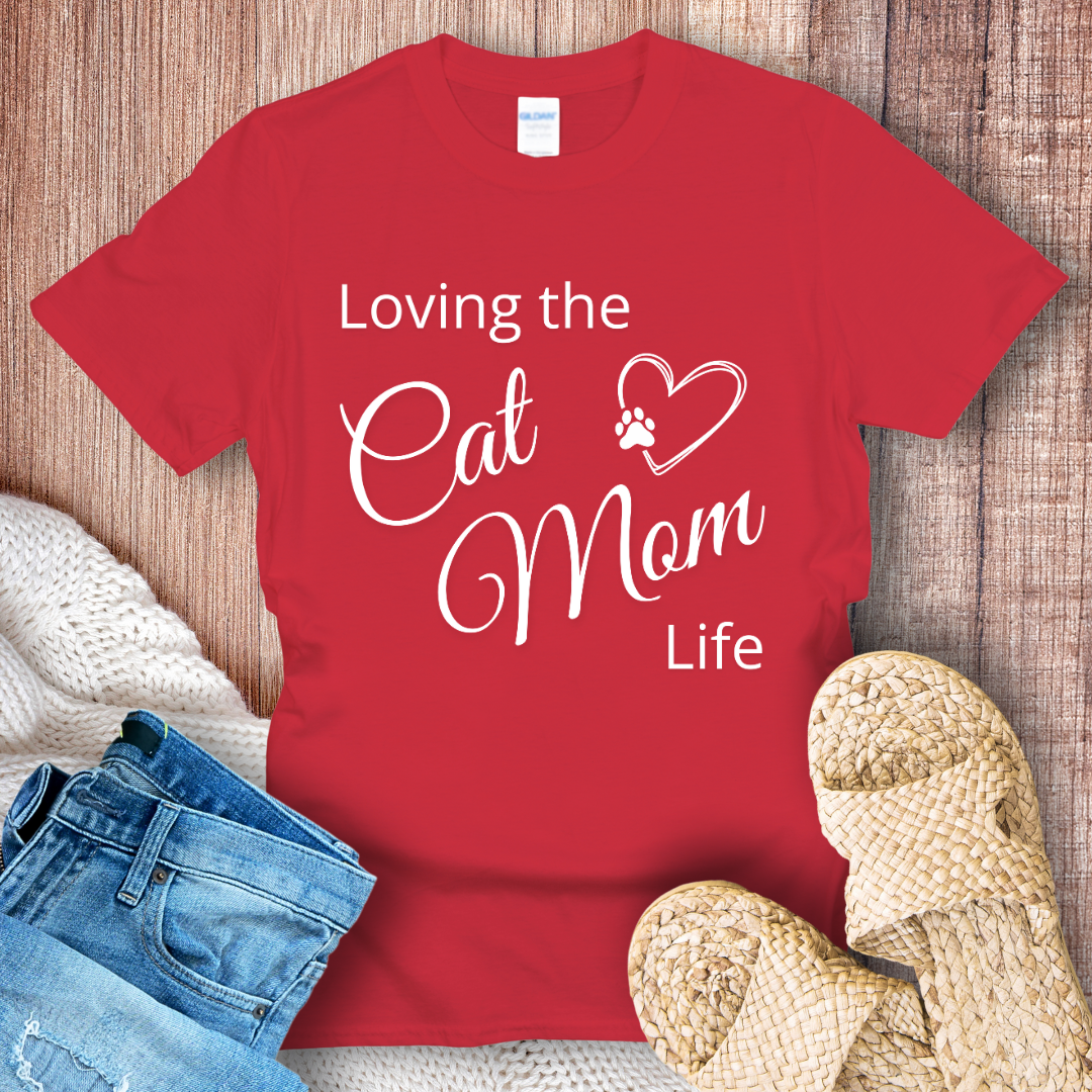 Proud Cat Mom Quote T-Shirt