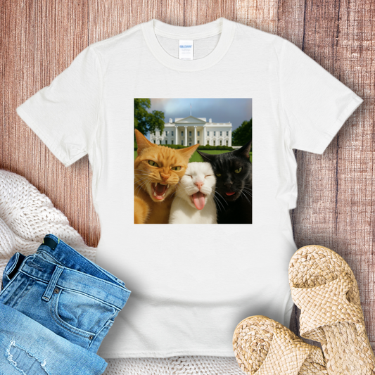 Selfie Cats at the White House T-shirt