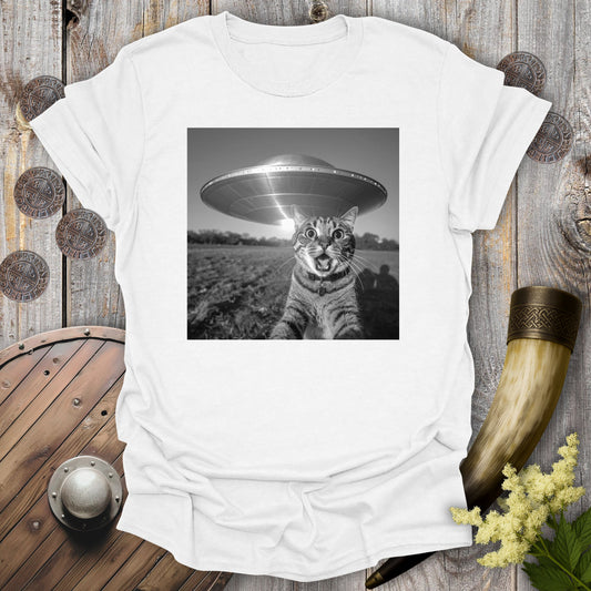 UFO Cat Selfie T-Shirt