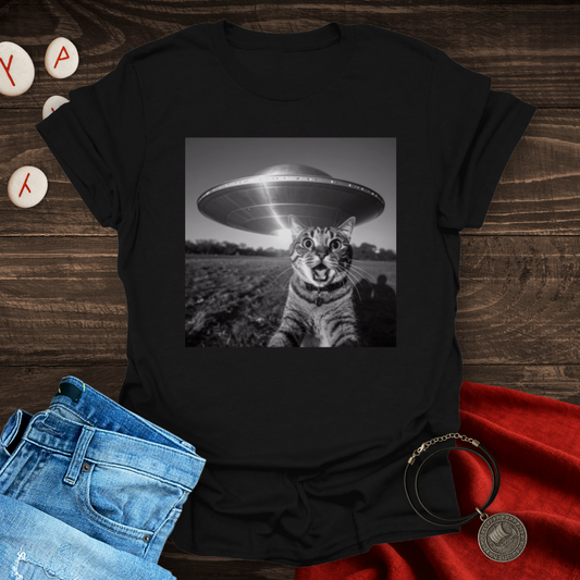 UFO Cat Selfie T-Shirt