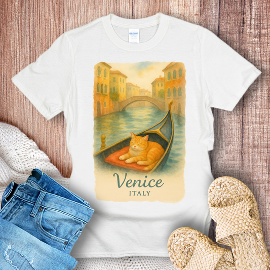 Cat in Gondola - Venice T-Shirt